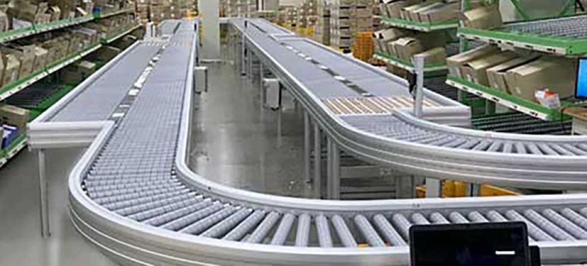 roller coveyor, conveyor rollers of polyamide in a roller conveyor picking line, elegant and secure roller conveyor of avancon